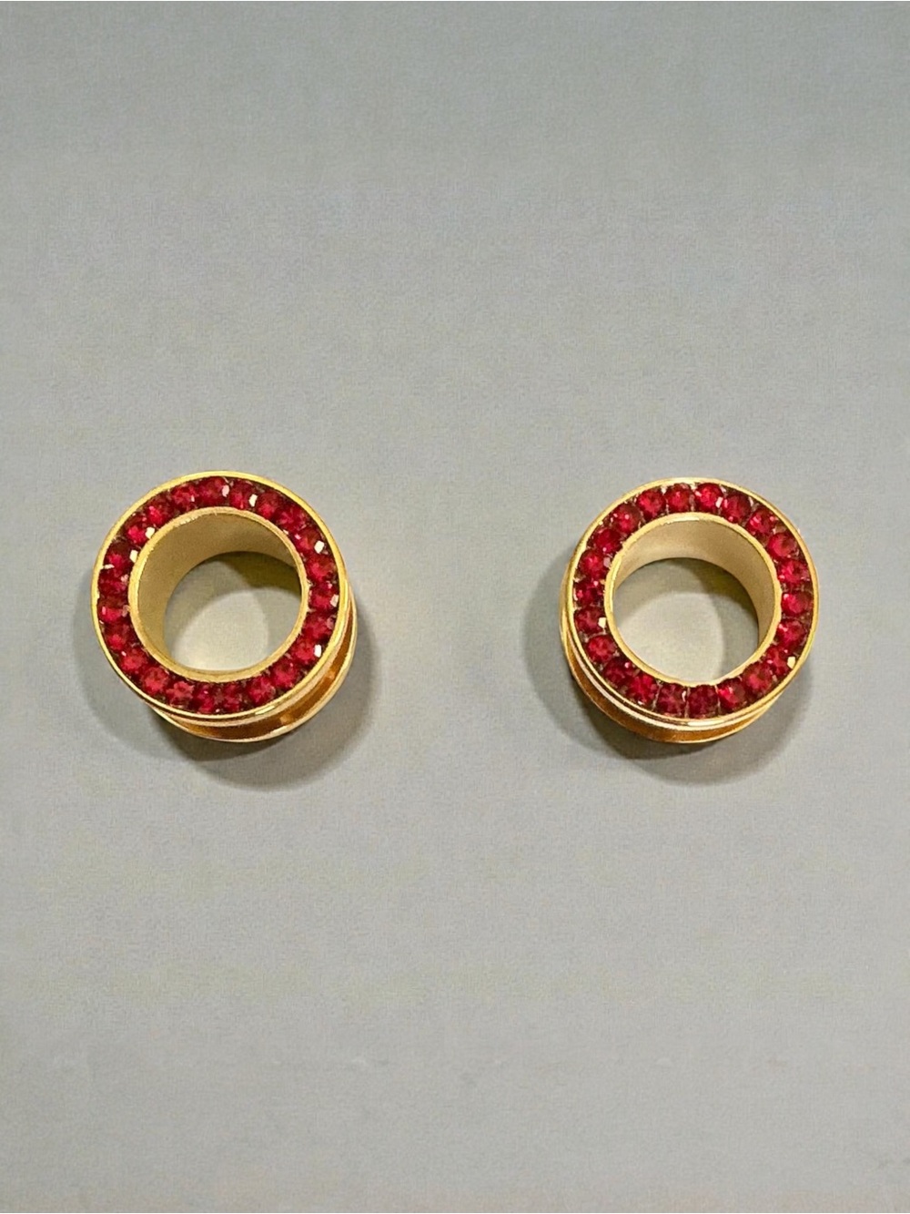 Pierced Nation 00 Gauge 10 MM Gold & Red Screw Fit Tunnel Ear Plugs